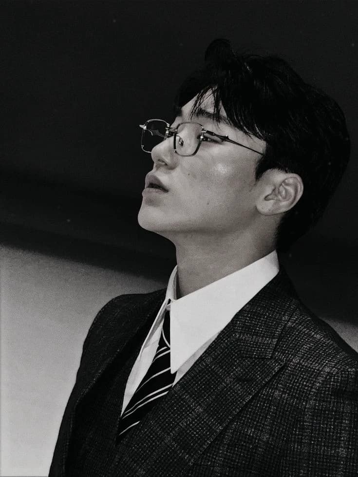 Choi San thumbnail