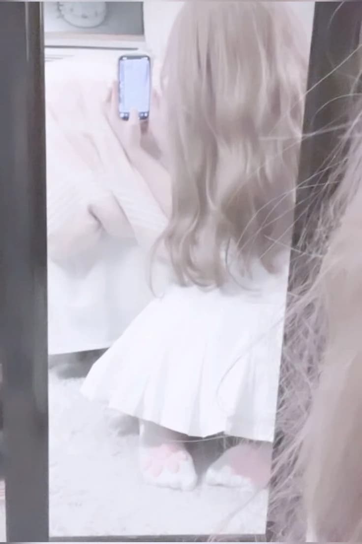 ^᪲᪲᪲୨ৎ 𝐸𝑚𝑚𝑦 𐚁 thumbnail