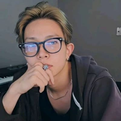 Heeseung thumbnail