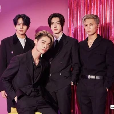 4 siblings thumbnail