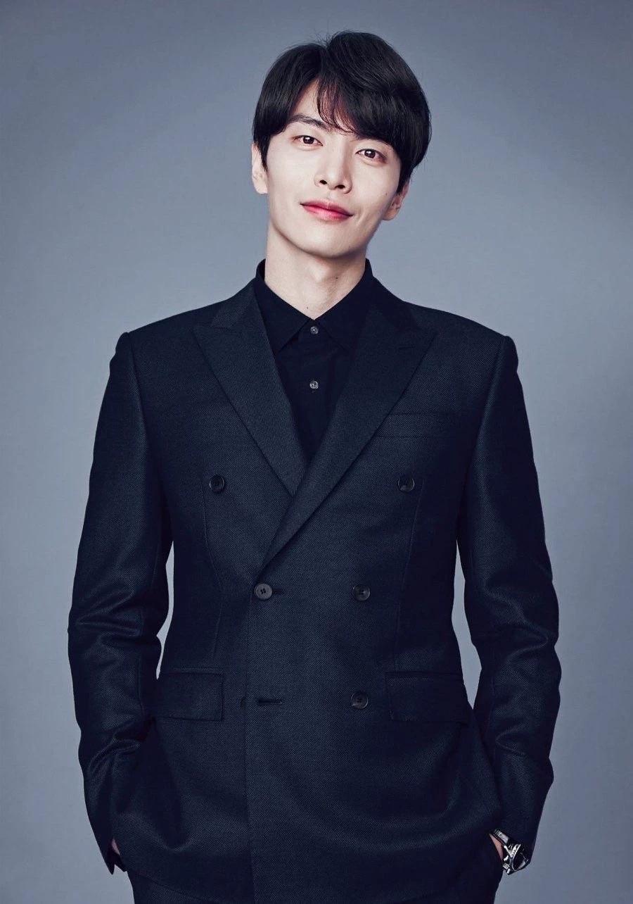 Nam Se Hee thumbnail