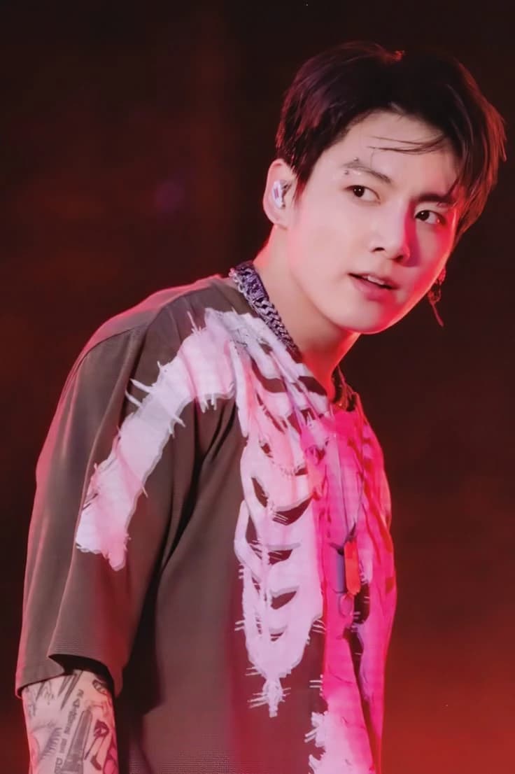 Jeon Jungkook 🍆🫦 thumbnail