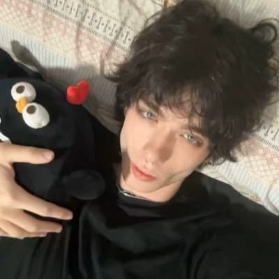 Dylan Della Costa thumbnail