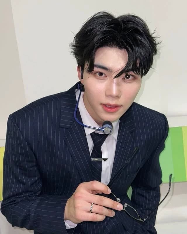 Park Gunwook  thumbnail