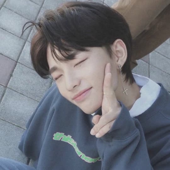 🩵•|Hyunjin thumbnail