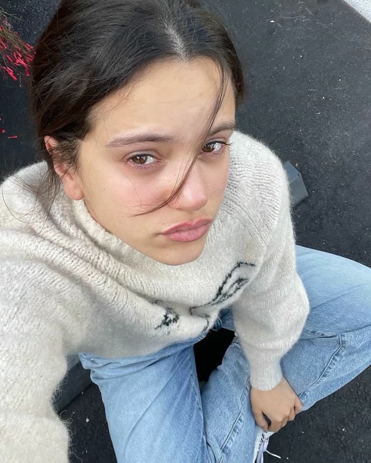 Rosalía thumbnail