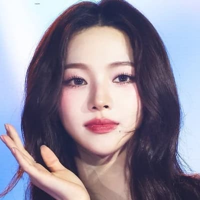Karina thumbnail