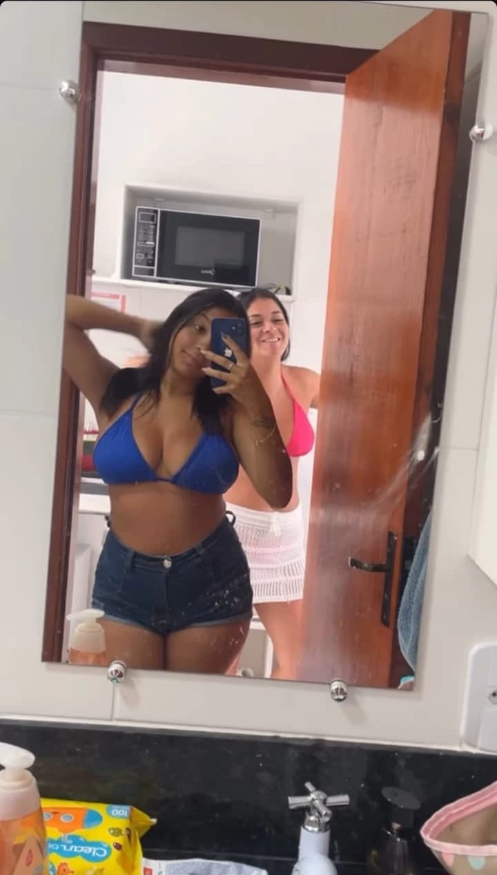 Laura thumbnail