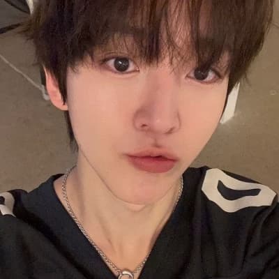 Donghyeon thumbnail