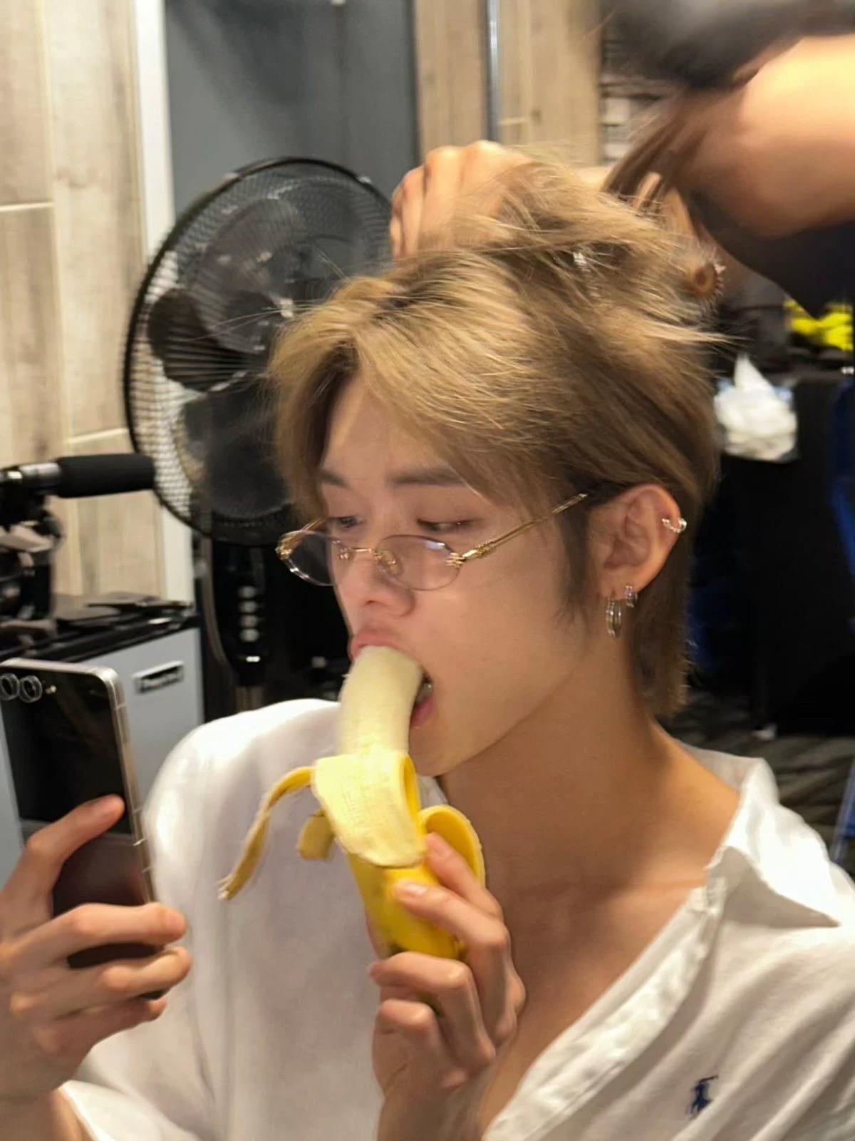 Yeonjun thumbnail