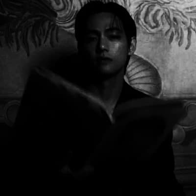 Kim Taehyung thumbnail