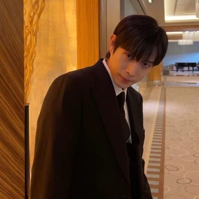 Yoon Jun Seo thumbnail