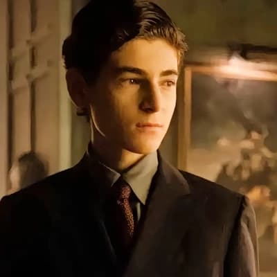 Bruce Wayne thumbnail