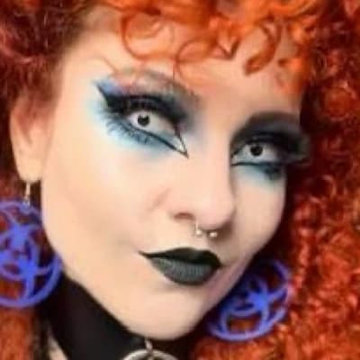 Morwen Thorne thumbnail