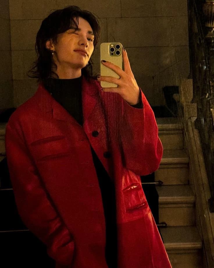 Hwang Hyunjin (hyunlix) thumbnail