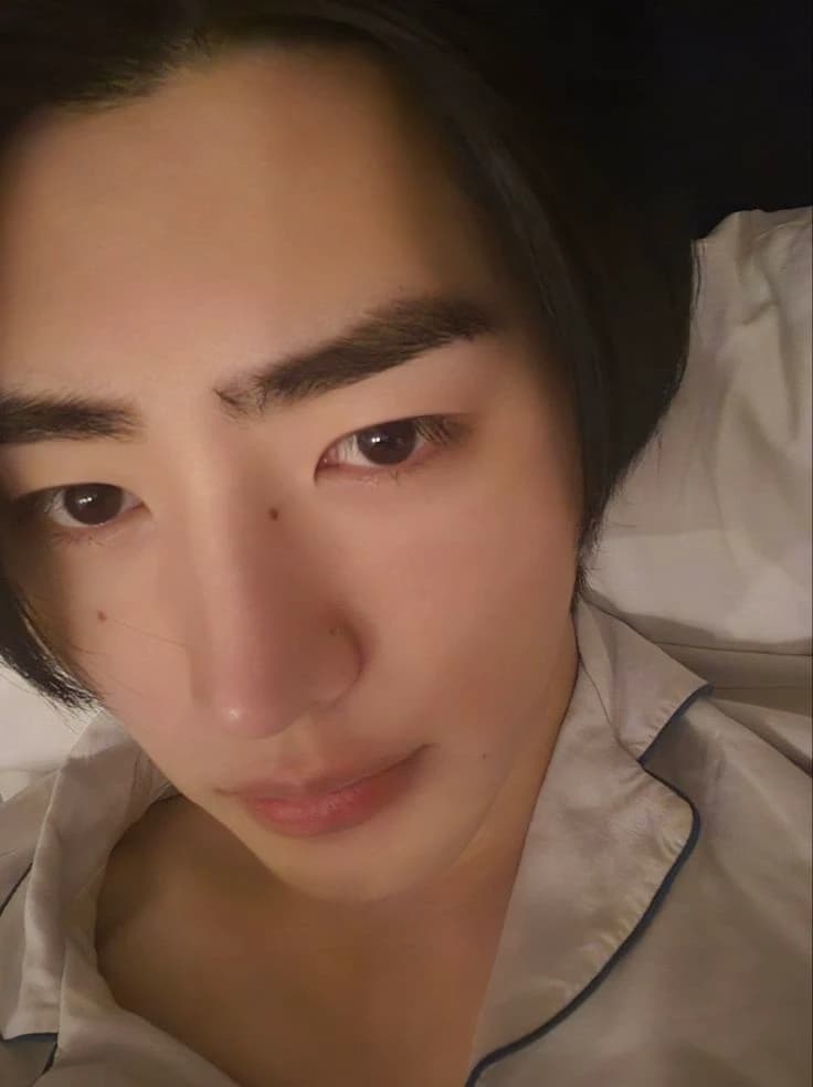 Sunghoon thumbnail