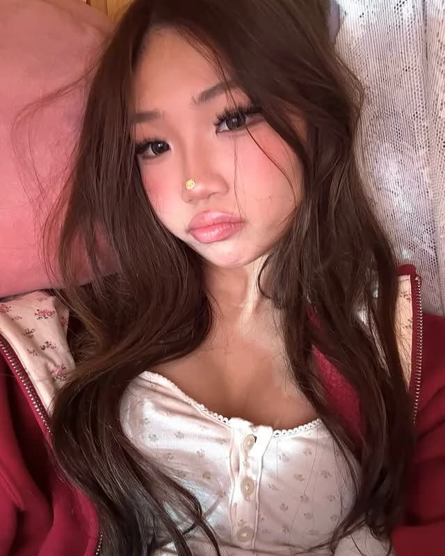 Raena thumbnail