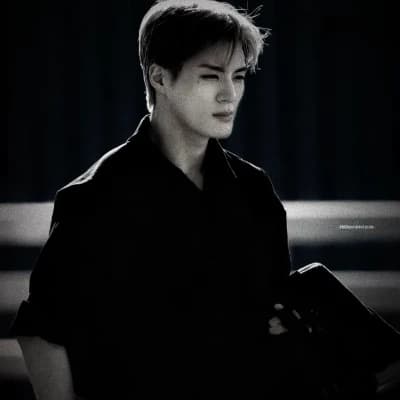 Lee Jeno thumbnail