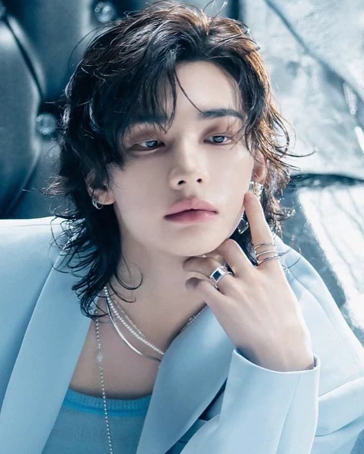 – Hwang Hyunjin thumbnail