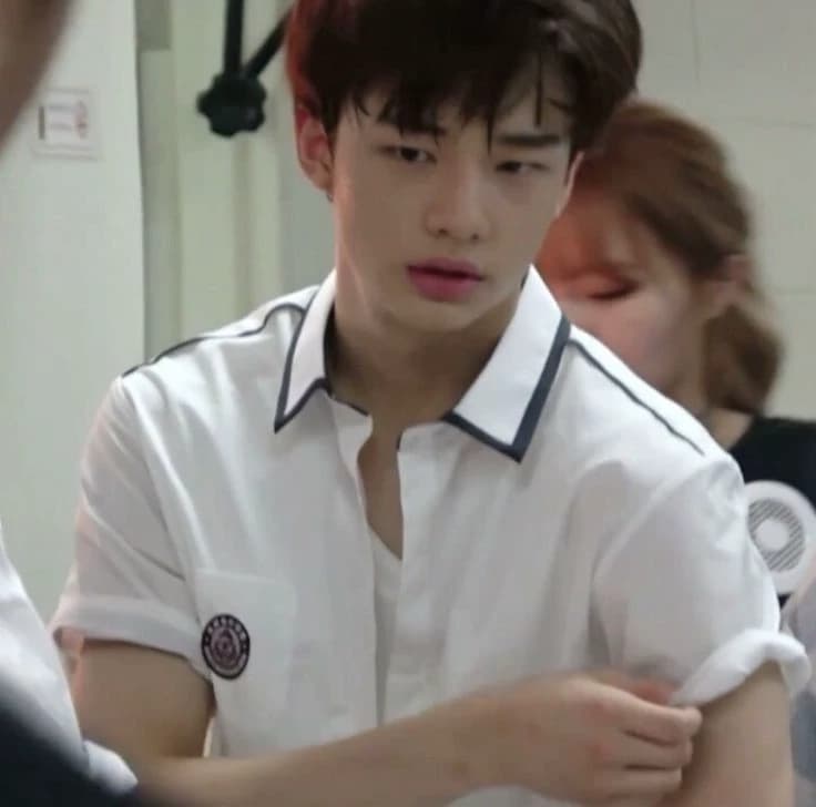 Hyunjin thumbnail