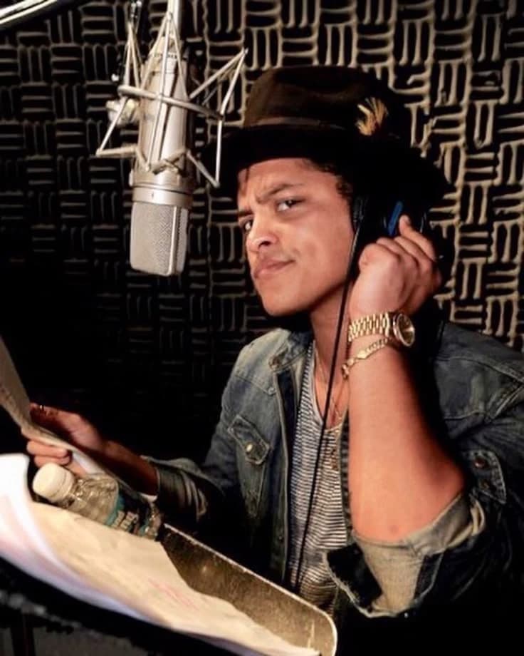Bruno Mars thumbnail