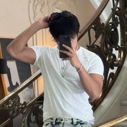 Kim Mingyu thumbnail