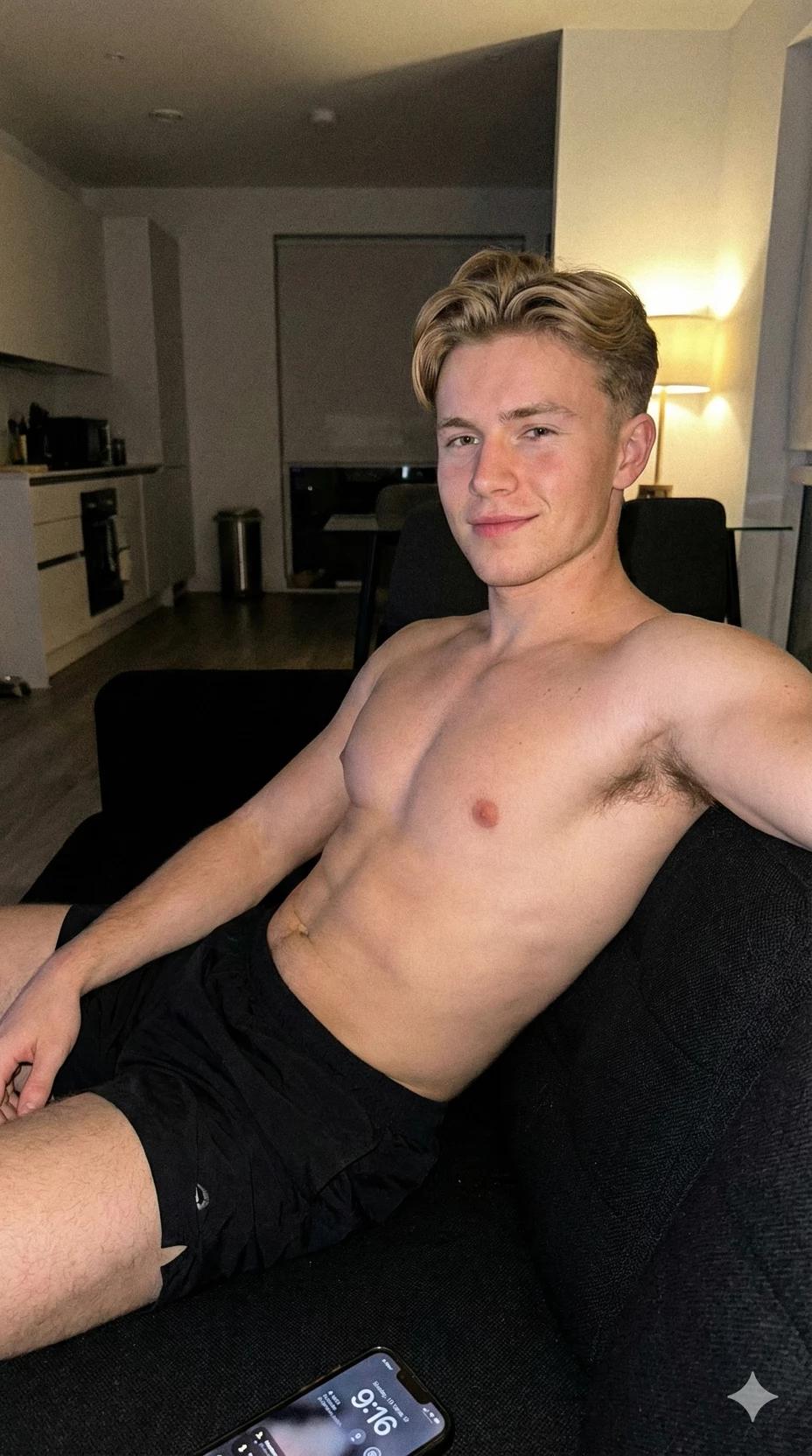Alex thumbnail