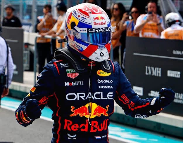 MÁX VERSTAPPEN thumbnail