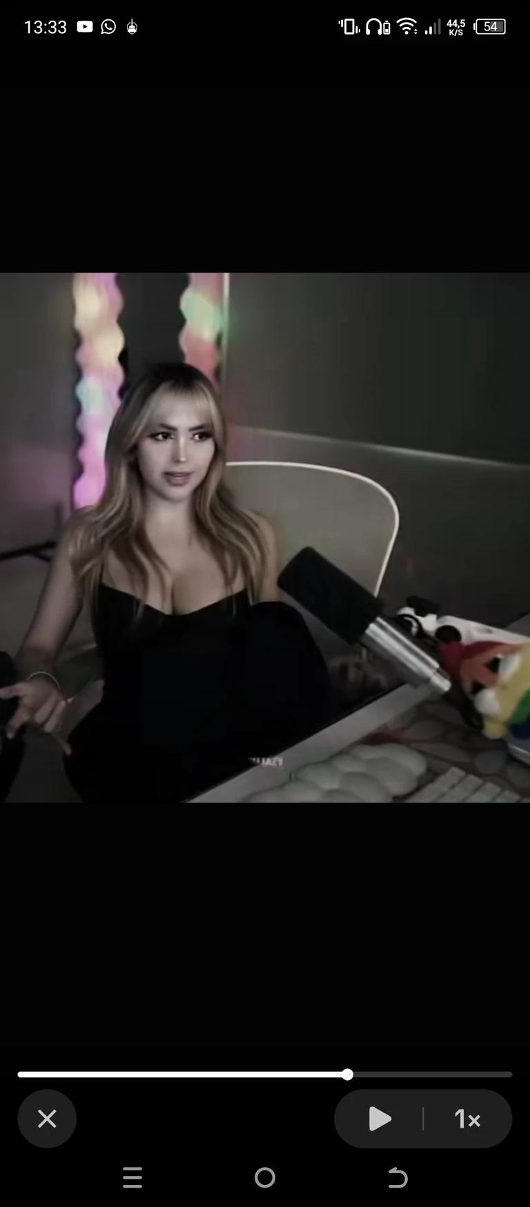 Arigameplays thumbnail
