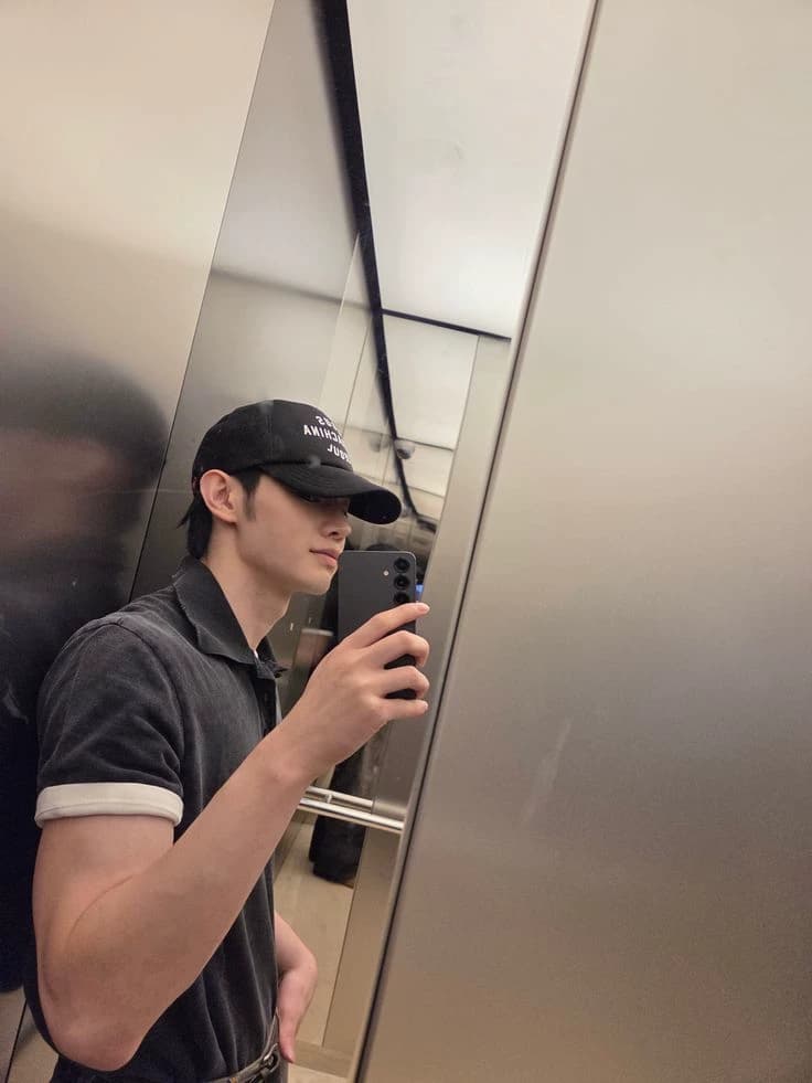 Sunghoon thumbnail