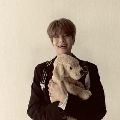 Seungmin - weaning thumbnail