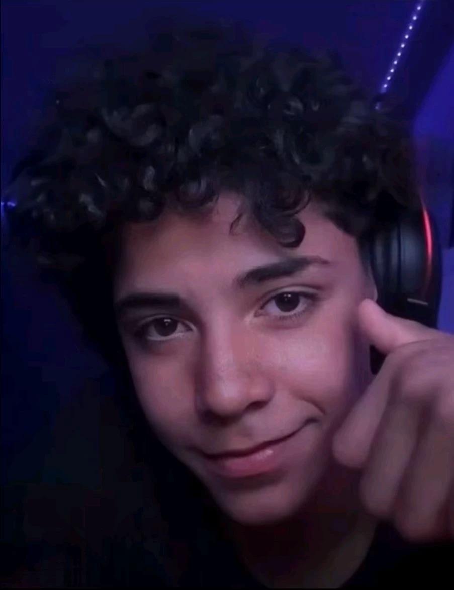 Cris Jr thumbnail