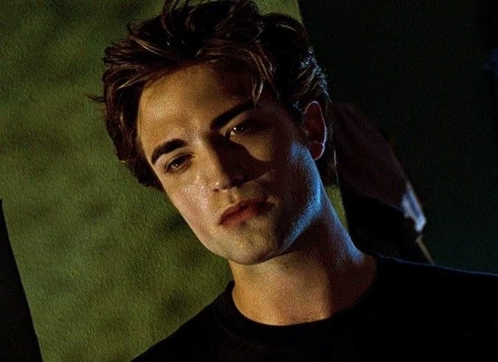 Edward Cullen. (Transgender {{user}}) thumbnail