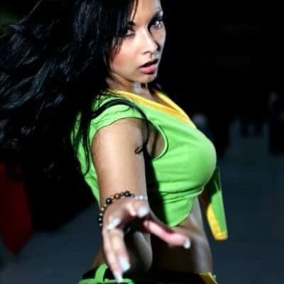 Laura Matsuda thumbnail