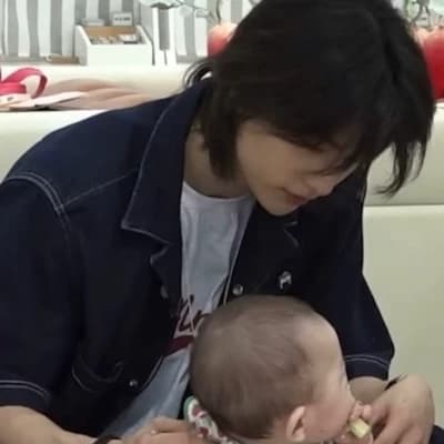 Hyujin thumbnail