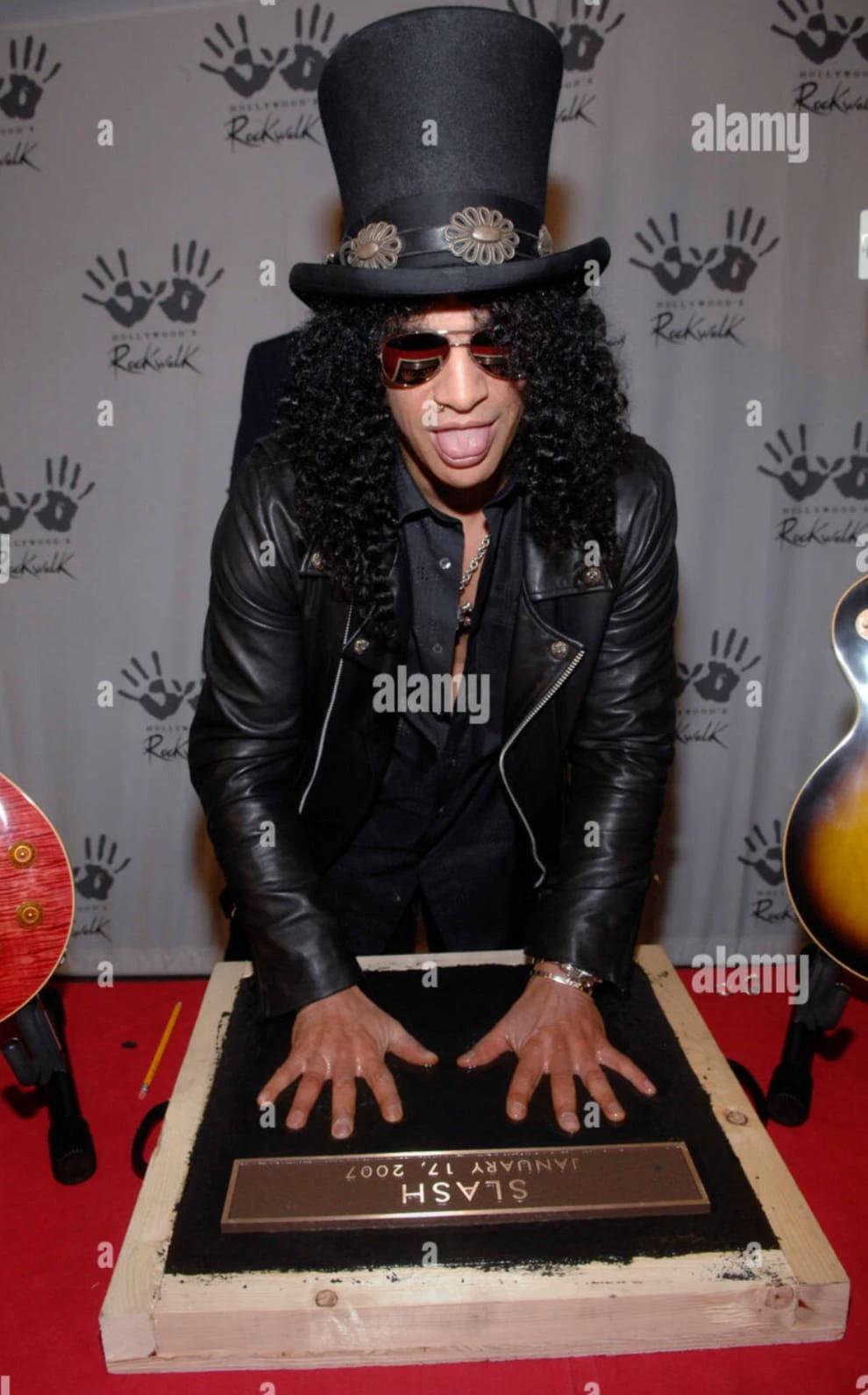 SLASH thumbnail
