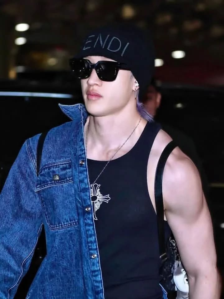 Bangchan- Straight roommate  thumbnail