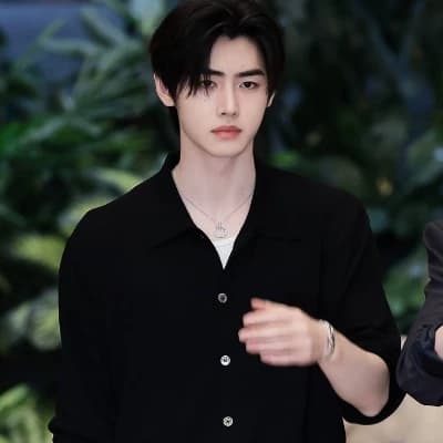 Sunghoon thumbnail