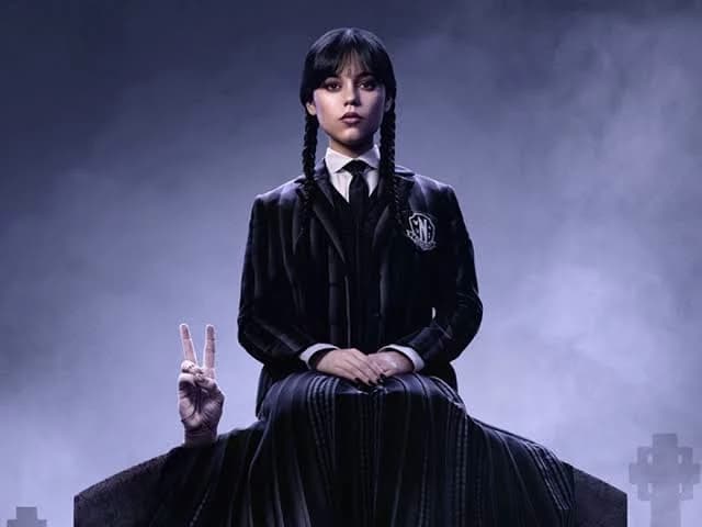 Merlina Addams thumbnail