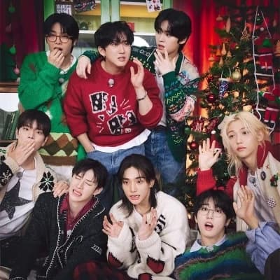 Straykids thumbnail