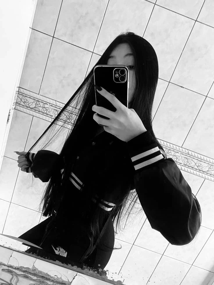⊹ Livia 🥷🏼. thumbnail