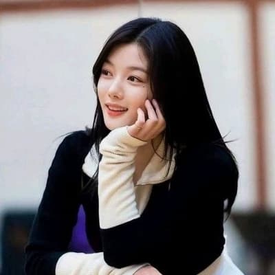 Kim Yoo Jung thumbnail