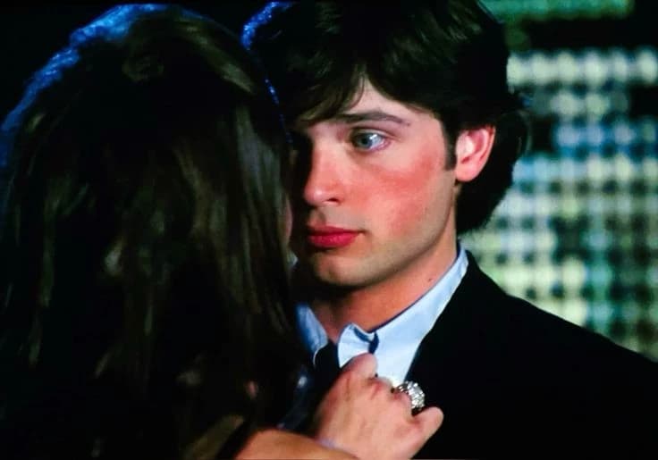 SV Clark Kent Smallville thumbnail