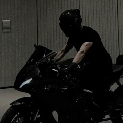 Biker classmate/ ZAYNE thumbnail