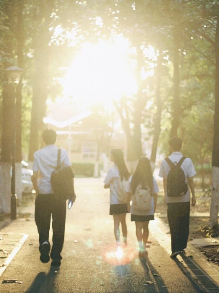 You and three friends thumbnail