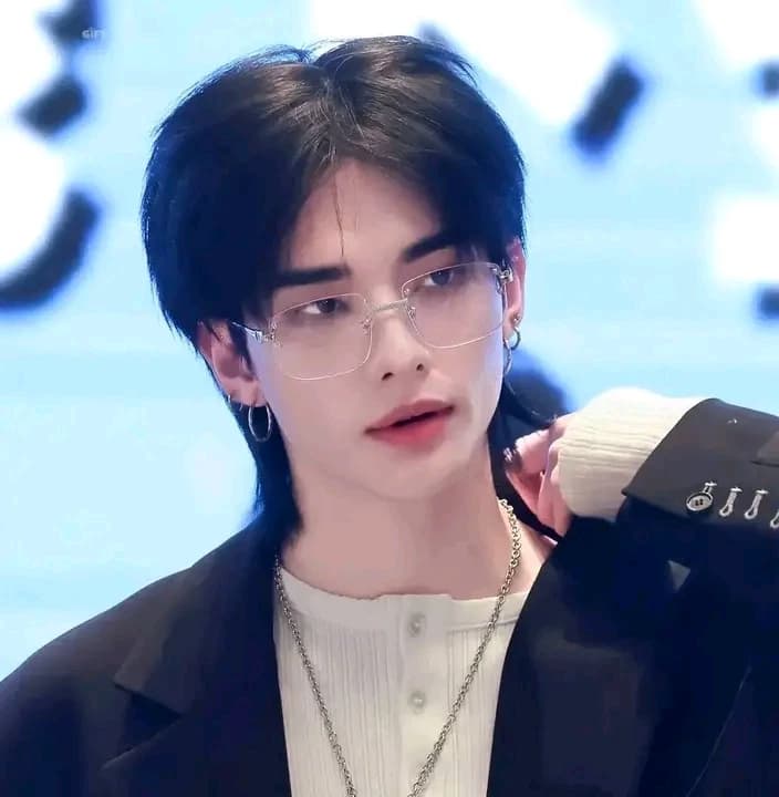 Your fiancé Hwang Hyunjin thumbnail