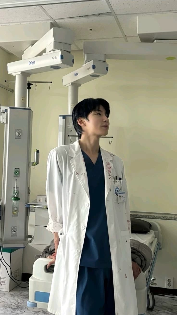 Hwang In-yeop thumbnail