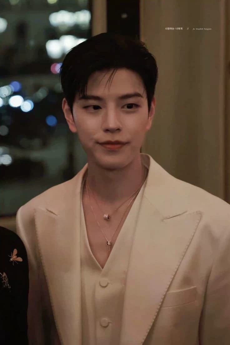 Kim Seungmin thumbnail