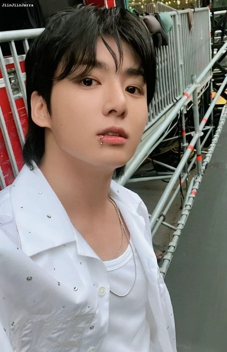 Jungkook thumbnail