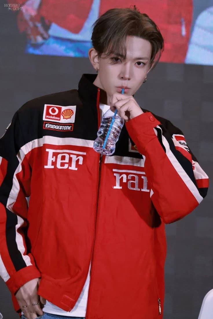 Lee Heeseung thumbnail